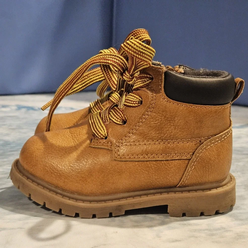 Carter's‎ Toddler Boys Lace Up Work Boots Brown Ankle Boots Size 6